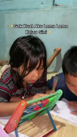 MAU NANGIS