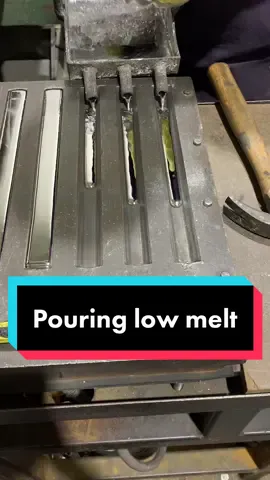 Pouring some low melt alloy #moltenmetal #work #foryou