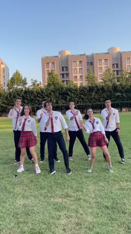 Tozluyaka oyuncularındann💣💣#tozluyaka #zeyçağ #kesfet #fyp #kesfetteyiz #kpop #lisa #edit #fypシ #jigglejiggle #dance #dans #kesfet #beniöneçıkart #dansakımı #keşfet #global #okul #school #popular #trend #trending #trendalert #anime #benson #tozluyakadizi #editör #keşfetteyizzz #beniönecikart #tiktok #tiktokdance