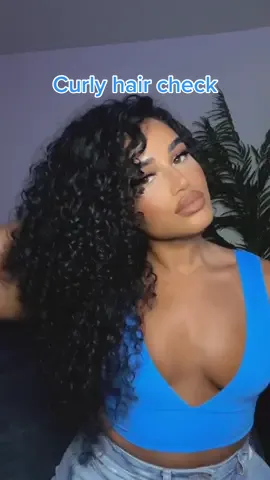 Such a difference.🌀 #curlyhair #curls #curlygirl #rizos #rizocurls #fyp #rizocurlsproducts #naturalhair #latina #curlscheck #getreadywithme #curlmagic @rizoscurlshair