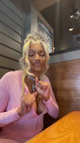 Everytime someone does it 😝😝😝