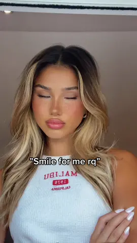 I love smiling <3 #smile #fyp #girl