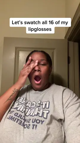 Ouu the pain…#ShowOffLandOFrost #louisiana #lipgloss #glosses #blackownedbusiness #SmallBusiness #coffee #plussizeedition #chubby 