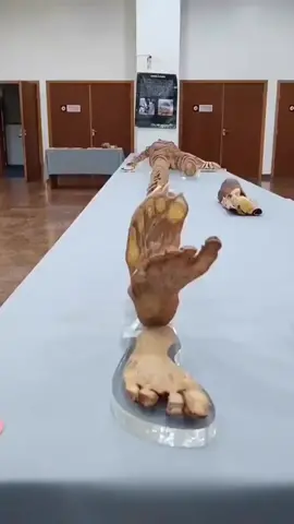 هذا هو التشريح وعلم التشريح كم هو رائع الطب الشرعي  شكرا للبروفيسورة الكردستانية  ميشا ريفيرسو على هدا الفيديو ❤🙏🏻