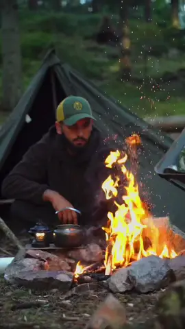 #foryou #camping #tent #adventure #wild #free #foryoupage #outdoor #relax #meditation #yoga #life 