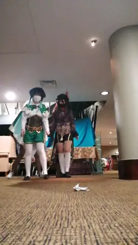 LMFAO @<3 @Laura #cosplay #GenshinImpact #kaneki #hutao #venticosplay #anime #fyp 
