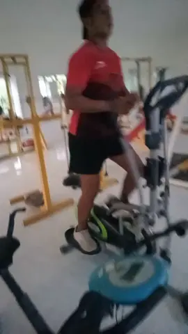 kasi kluar keringat dulu biar sehat