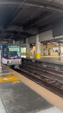 pov you’re mrt commuter #mrt #ph #commuterlife #fyp #foryou