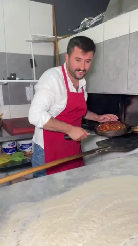 Sizce Bu Yemeğin Adı Ne Olsun?  #tavuk #tavukyemekleri #tava #güveç #yemekleri #yemek #food #kebap