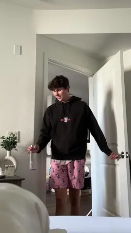 Everyone knows first names are for when you’re in trouble. Not for everyday use #fyp #foryou #Relationship #relationshipgoals #couplegoals #couples #reaction #prank ib: @Noah and Lori 