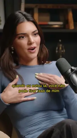 #kendalljenner no podcast de Jay Shetty falando sobre felicidade e eu superior 🫶 #selflove #autoconhecimento #selfsteem #autoestima #felicidade (Crédito Youtube Jay Shetty)