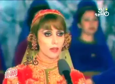 أحوَرُ المُقلَةِ مَعسولُ اللمى جالَ في النَّفسِ مَجالَ النَفَسِ سَدَّد السَهمَ فأصمى إذ رَمى بِفؤادي نَبلَةَ المُفتِرِسِ #فيروز #sverige #اندلسيات