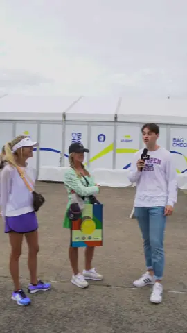 Tennis Twins read each others minds😳