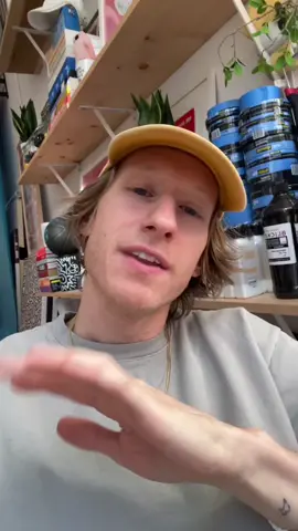 #stitch with @elleisalwayshere  maybe we shouldn’t make fun of appearances of strangers online and maybe we shouldn’t post people online without their consent 🤷🏼‍♂️♥️  #guyinthegreenisfresh #fyp