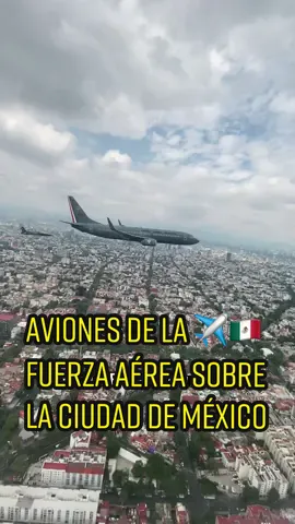 Así se ven un F5 y un Boeing 737 de la fuerza aérea mexicana sobrevolando a la par el cielo de la Ciudad de México 🇲🇽 #VivaMexico 