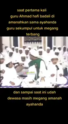 Abah Guru sekumpul dan kedua putra mahkotanya ❤️#abahgurusekumpul #sekumpul #gambusarabic #gambus #sholawat #cintanabi #lewatberanda #fyp #fypシ #fyptiktokviral 