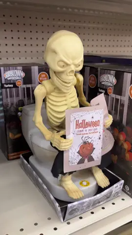 Skeleton on toilet farting to Adams family #funny #halloween #farting #adamsfamily 
