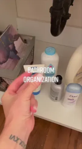 organizing the bathroom #organization #asmr #organizingasmr 