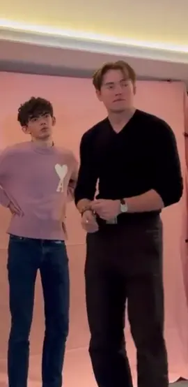 Dancing kit🕺@kitsconnor1 @joelocke03 #CapCut #kitconnor #heartstopper #heartstoppercomic #joelocke #dancing