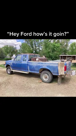 This is kinda cool ig idk #idi #ford #slow #diesel #dizel #f250 #SephoraConcealers #7🌲 #trucksoftiktok #cars #carsoftiktok 