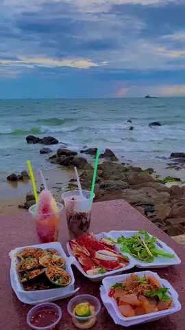 Kiểu hẹn hò mà bạn thích là gì? Ăn ngoài bờ kè, ngắm hoàng hôn trên biển #vungtau #vungtau 