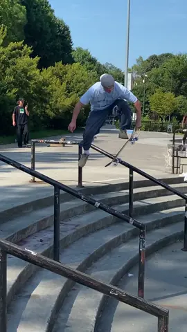 Y’all ever see a Caveman Backlip?! 👀 @Jake Wooten 