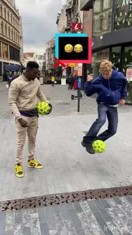 Trop nul🤣😂😂✅#bruxelles #footballvideo #433skills #reels__tiktok #footballchallenge #challange ##433skillz 