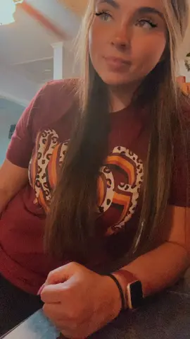 @nikkistcrowe #blowthisup #book #BookTok #fyp #whychoose #theneverking #nikkistcrowe #theirviciousdarling #thedarkone #spicybooktok #melodylovesbooks 