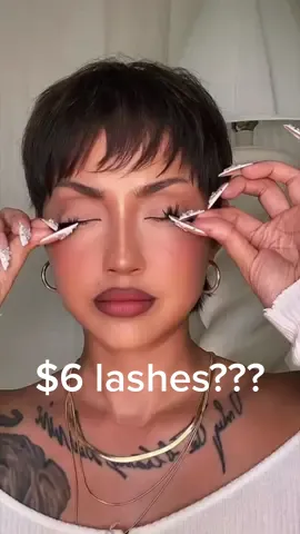 $6.99 for these lashes??? omg 😩 #fakelashes #lashes #eyelashes #affordablemakeup @kissproducts 