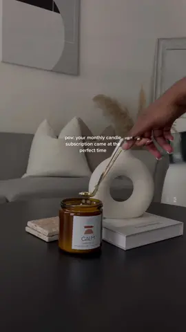 the endorphins i get from lighting a new candle is unmatched. #fyp #lifestyleaesthetic #candletok #blackgirlluxury #minivlog