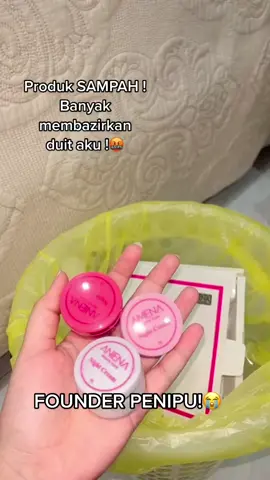 Aku banyak dah hbiskan duit dgan produk sampah nie 😢 tapi nasib baik hbis banyak pun muka aku makin hari makin cantik 😍 #aniena #anienabeautycare #anienaskincare #anienabeauty #anienaskincareviral #anienabeautykelantan #anienaskincarehq #fyp #fypシ #fypage #fypシ゚viral #fypdongggggggg 