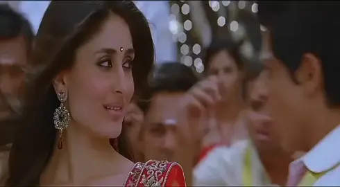 Be My Chammak Challo 😍 #whatsappstatus #tiktok #song #sharukhkhan #kareenakapoor #PC_Creation #creation #bgm #trending