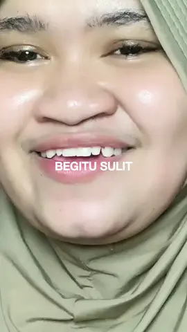 Follow @lirikmusikbaperan  __  Song: Intan Lembata - Begitu Sulit.  __  #Fyp #Fypシ#MusikIndonesia #LirikLaguIndonesia #LaguIndonesiaViral