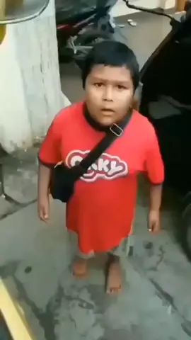 #CapCut huh huh 😂 #meme #funny #funnymoments #viral #foryoupage