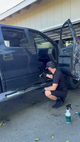 Do you clean your door jams? #detailing #asmr #CleanTok #cleaningvideos 