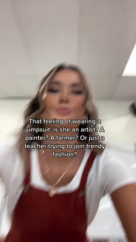 Anyone else feel this way wearing a jumpsuit? 😂😅