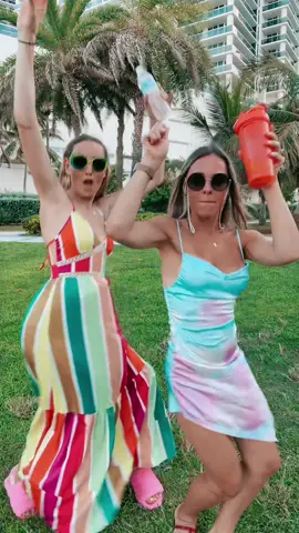 @annatwinsies super hero mama! 