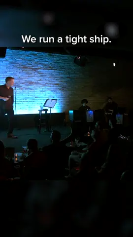 🎶 Run, run, run, run from the bit. 🎶#standup #standupcomedy #comedy 