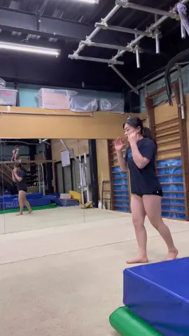 たまにカポエイラもやります☆彡 #npo法人acro #acrojapan #カポエイラ #capoeira #体操 