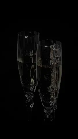 𝔻𝕒𝕣𝕜 𝕃𝕦𝕩 𝕡𝕥 𝟡𝟘🖤✨#youareaesthetic #edit #dark #luxury #fyp #couple #dream #claim #rich #aesthetic #nightluxe #darkluxuryaesthetic #luxurylife #cityaesthetic