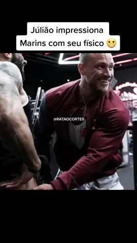 AZEDOU A MARMITA 😬😅#memesmaromba #juliobalestrin #felipemarins #mrolimpiabrasil #classicphysiquepro #shape #academia #musculação #Fitness ks
