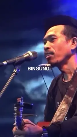 Follow @lirikmusikbaperan  __  Song: Iksan Skuter - Bingung.  __  #Fyp #Fypシ#MusikIndonesia #LirikLaguIndonesia #LaguIndonesiaViral 