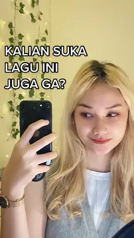 Kalian pada tau ga sih sebenernya ini lagu galau?🥲 #staywithme #fyp #cover 