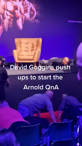 David Goggins live at the Arnold festival UK getting the crowd to do a set of 25 push ups to start the QnA 💪#davidgoggins #davidgogginsmotivation #davidgogginsinterview #davidgogginsmindset #goggins #gogginsmentality #gogginsdavid #gogginsinspiration #thearnold #arnoldfestival2022 #fitnessmotivation #whosegonnacarrytheboats #fit #Fitness #motivation #motivationalclip #motivationalvideo #necbirmingham #pushups #pushupschallenge #groupfitness