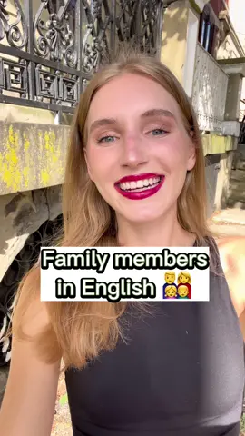 Family members in English 👨‍👩‍👧‍👦 How many people do you have in your family? Comment down below! 😊❤️ #ariannitalagringa #ariannitalabonita #ingles #aprendeingles #learnenglish #english #inglesonline #englishteacher #mexico #venezuela #colombia #españa #argentina #chile #peru #miami #pronunciation #inglesfluido #aprenderinglesrapido #englishgrammar #cursoinglesonline