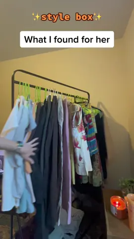 My first style box for a client!!!! All thrifted items for a teacher❤️ Pls comment what you think! Would you buy one? #thiftbox #stylebox #thrifthaul #teacherclothes #teacherclothinghaul #teacheroutfits #academiaaesthetic #thriftforyou #thriftfinds #shopforyou 