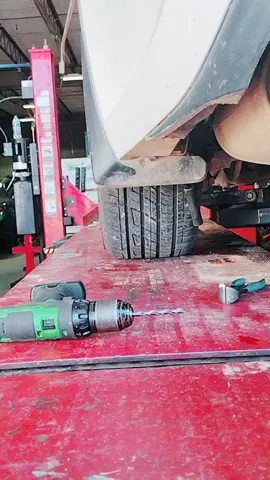 #tireshop #mechaniclife #mississippi #mississippiheat #tirerepair 