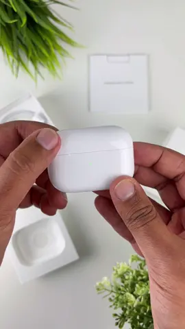 Apple AirPods Pro (2nd Generation) Unboxing #asmr #airpodspro #airpods #unboxing #foryoupagе 