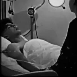 bethi kol mery TU hove ❤️😭😭@💞 Love is LiFe💞 #AikArielBees #standwithkashmir #growupmyaccount #viraltiktok #foryoupage #foryoupage #foryoupage #foryou #foryou #foryou @TikTok 