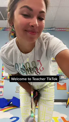 Welcome to the POSITIVE side of teacher Tiktok #teachersoftiktok #teacherlife #teachertok #positivity #positiveteachertok 
